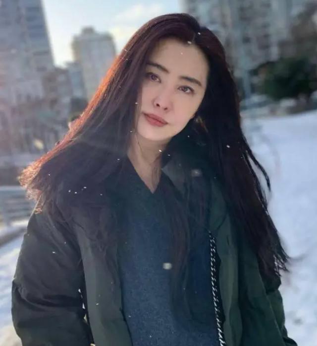 中国十大的女明星排名榜_中国最美明星榜单 2023 女明星颜值排名 林志玲 迪丽热巴 王祖贤